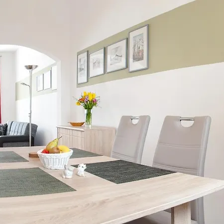 Ferienwohnung Helianthus Arnstadt Exterior photo